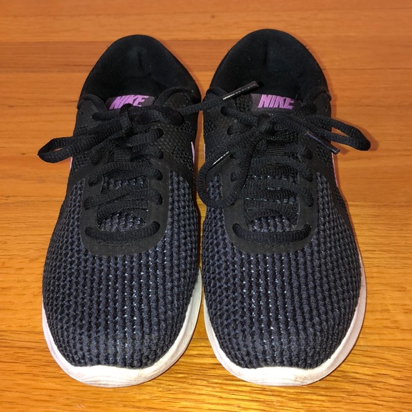 Nike Revolution 4 black & light purple sneakers - Picture 2 of 6